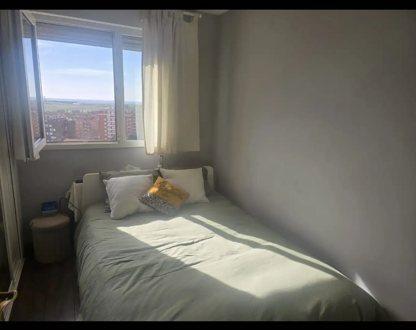 Bedroom of Flat for sale in Fuenlabrada  with Heating and Community pool