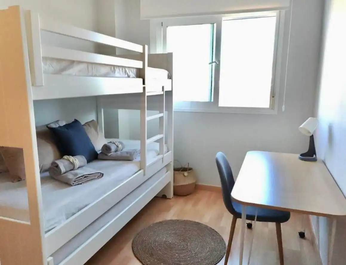 Bedroom of Apartments for rent in Vélez-Málaga  with Community pool