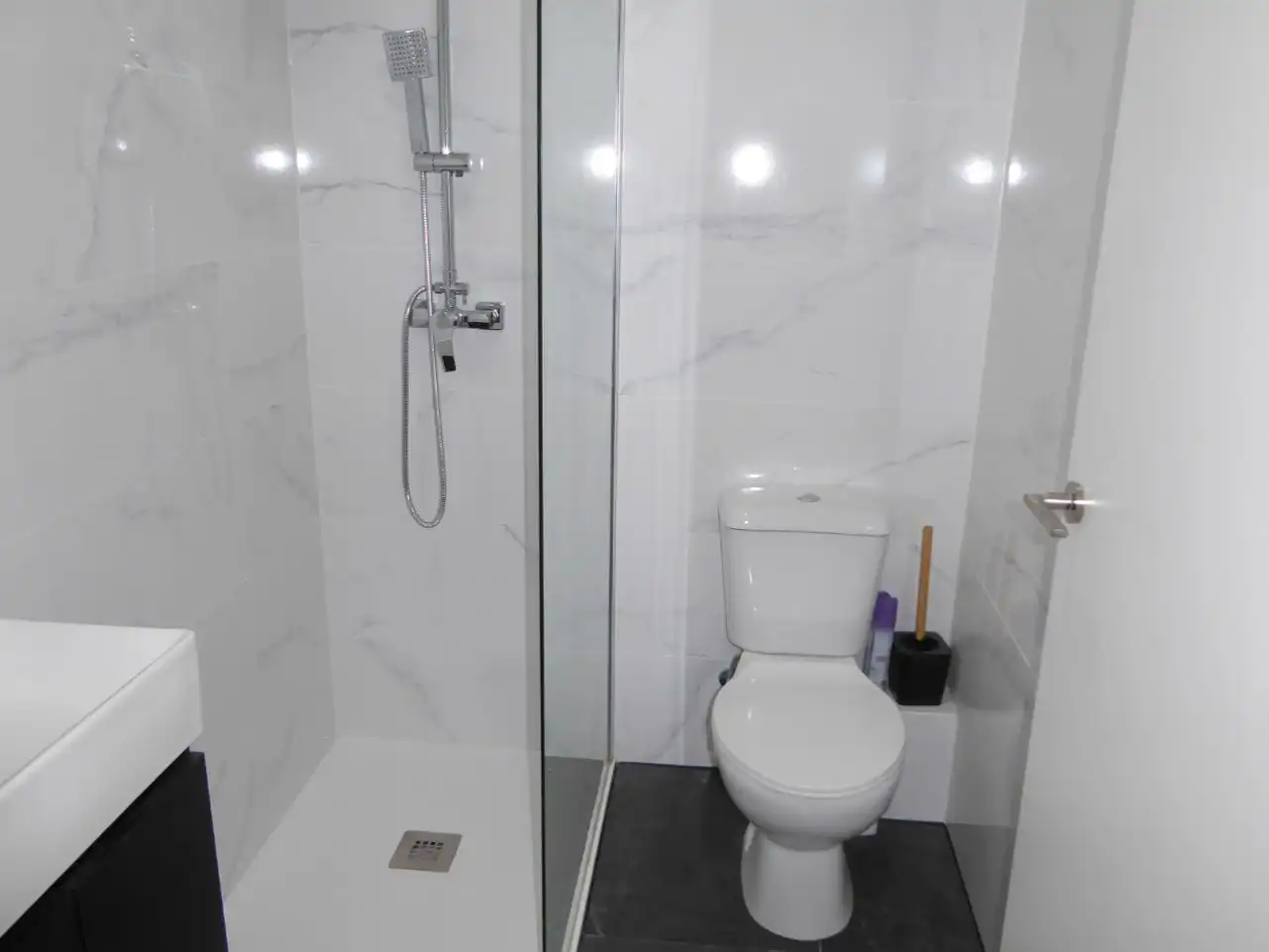 Bathroom of Flat for sale in Llíria  with Air Conditioner, Terrace and Furnished