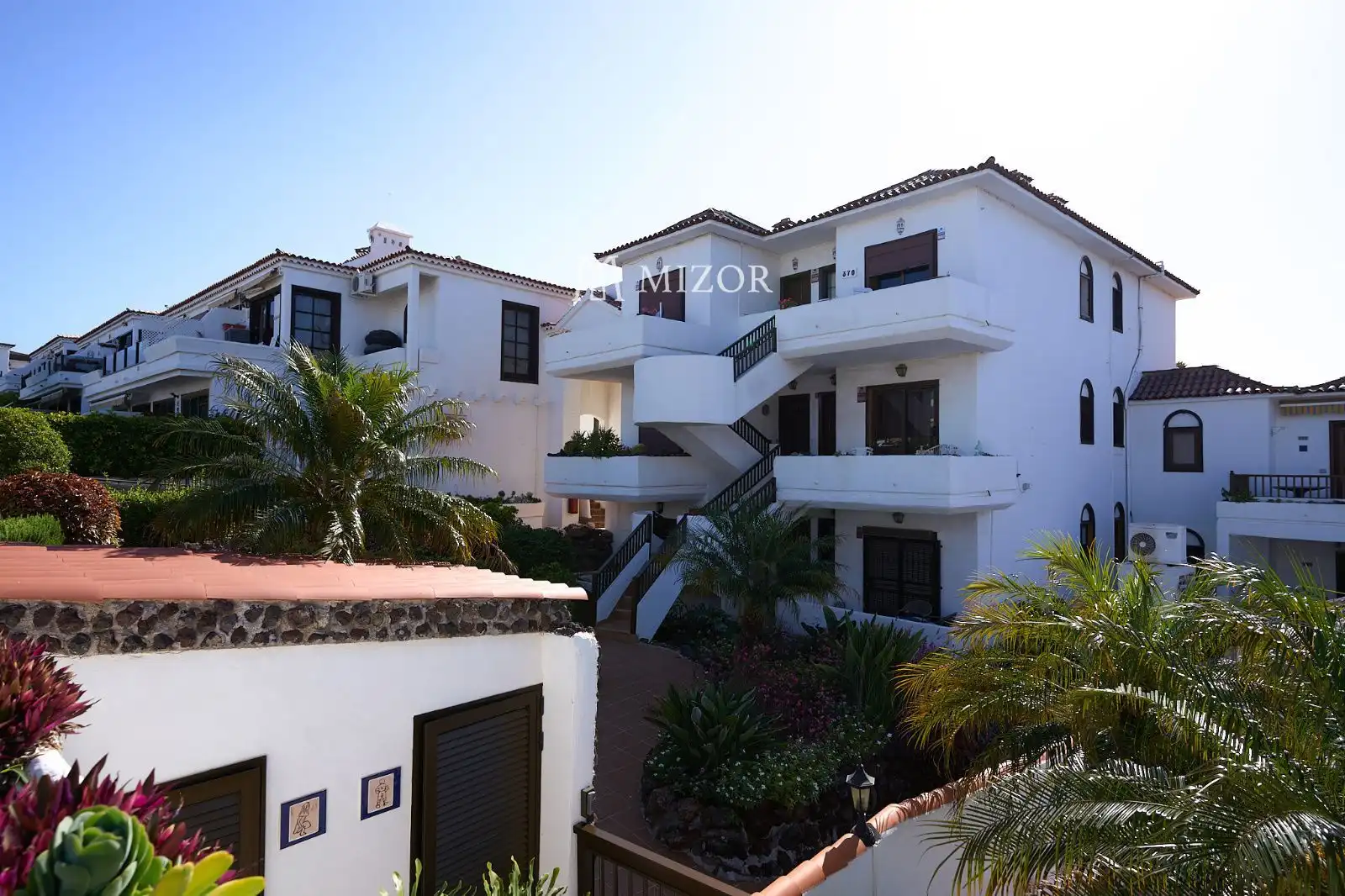 Vista exterior de Piso en venta en San Miguel de Abona con Aire acondicionado, Terraza y Piscina