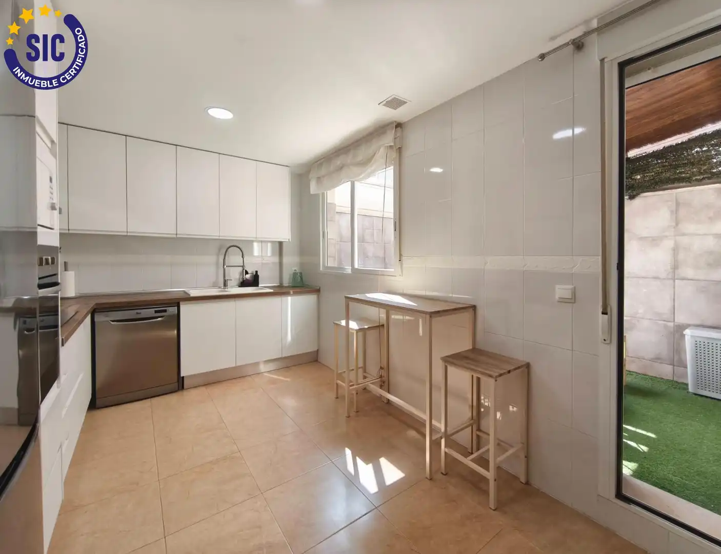Cocina de Casa adosada en venta en Onda con Aire acondicionado, Calefacción y Terraza