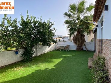 Villa con giardino in affitto a Calle Pino Alto