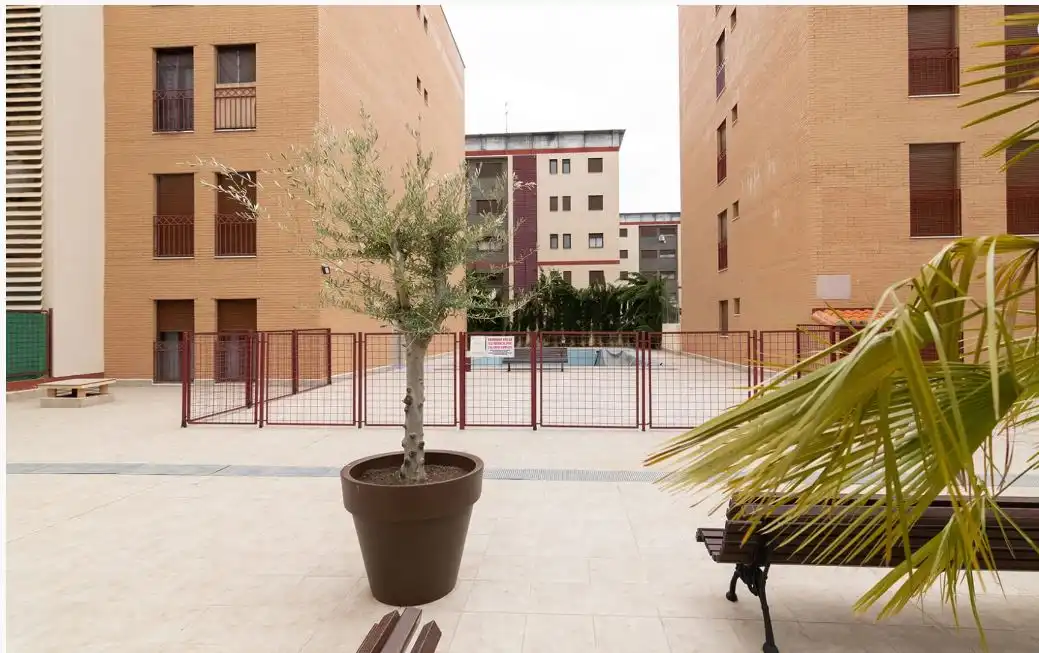 Flat for sale in Zona Entrada - Gasolineras, imagen 4