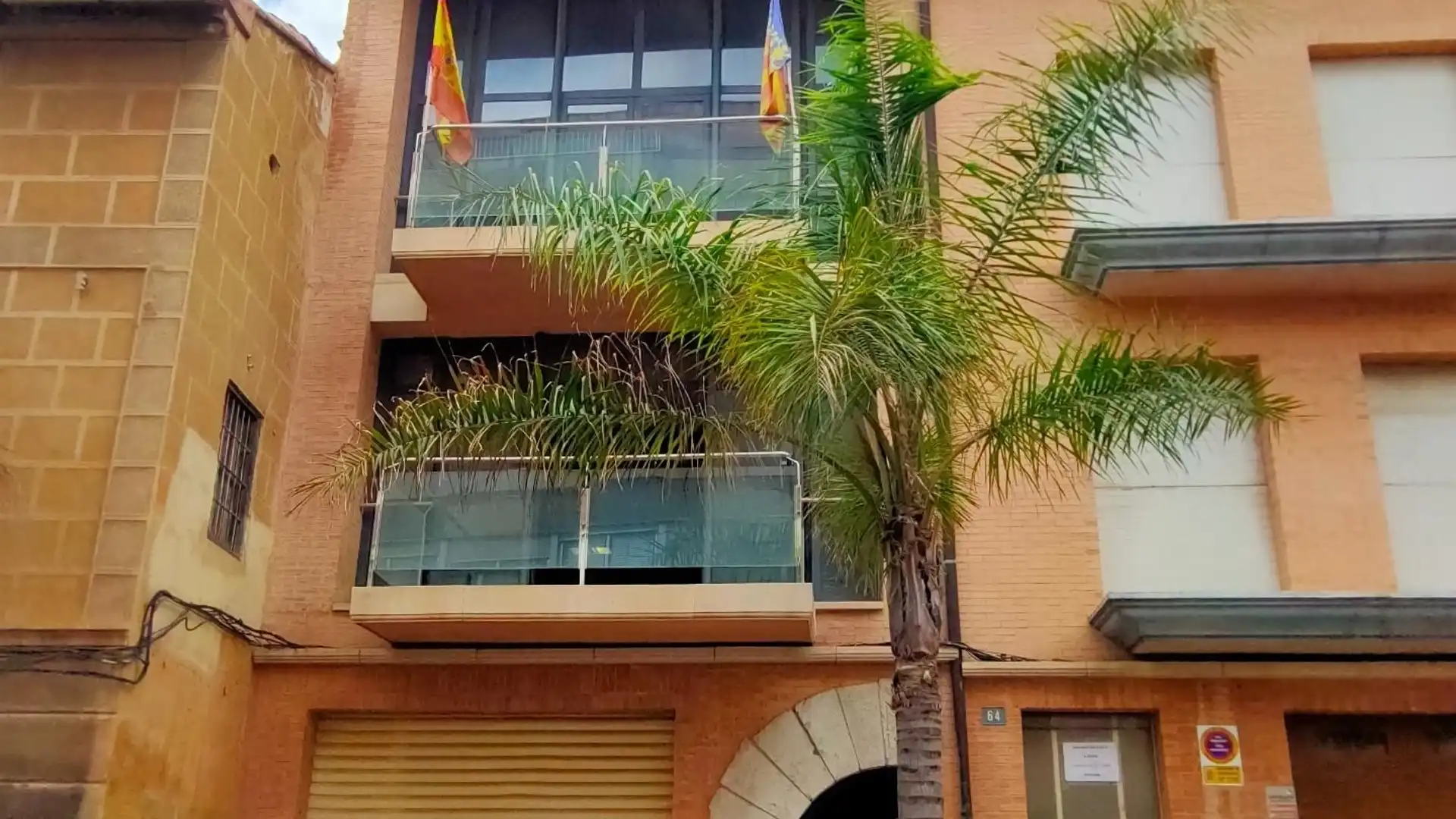 Vista exterior de Oficina de lloguer en Massamagrell amb Aire condicionat i Calefacció