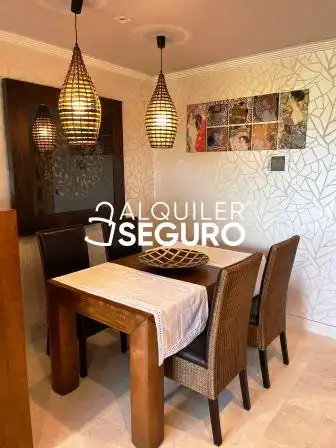 Comedor de Piso de alquiler en Valladolid con Calefacción, Terraza y Trastero