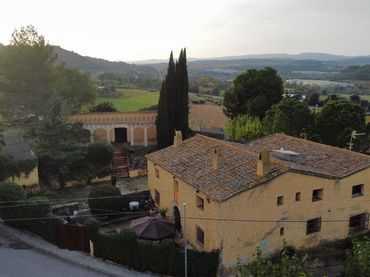 Casa rustica con giardino in vendita a Subirats