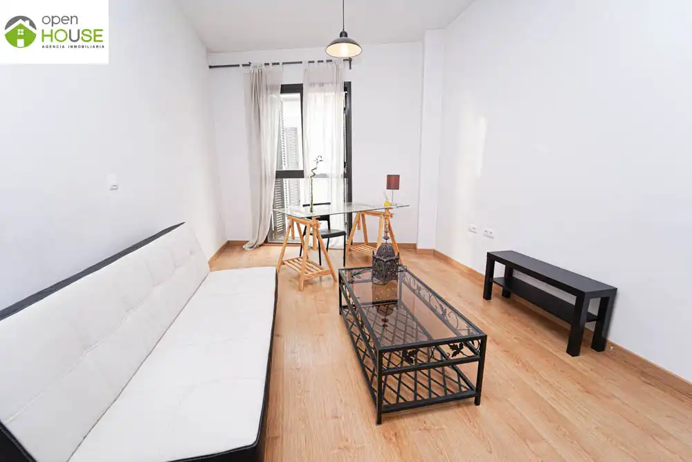 Flat for rent in Granada, Granada