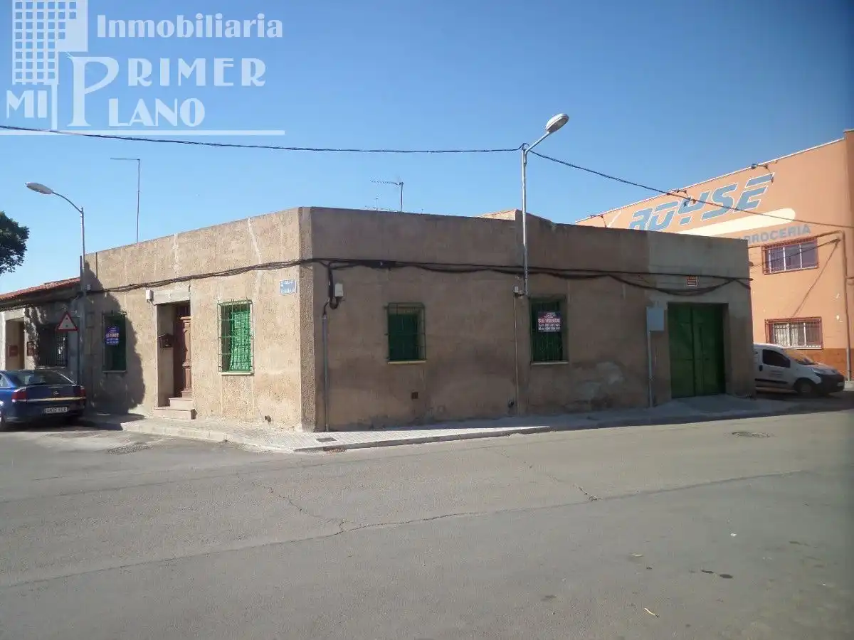 Casa rústica en venda a Tomelloso