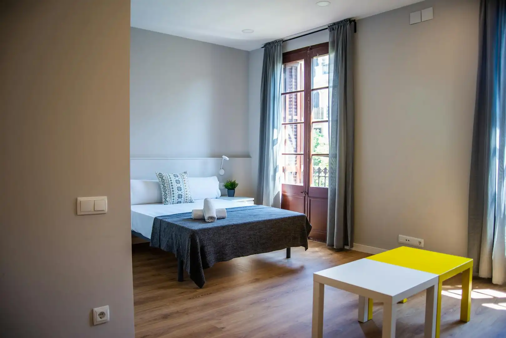 Bedroom of Flat for rent in Barcelona  with Air Conditioner, Heating and Furnished