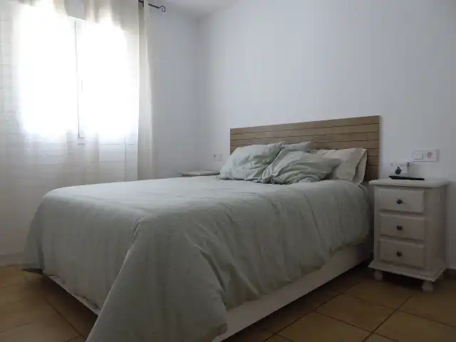 Schlafzimmer von Wohnungen zur Miete in Vélez-Málaga mit Terrasse, Abstellraum und Möbliert
