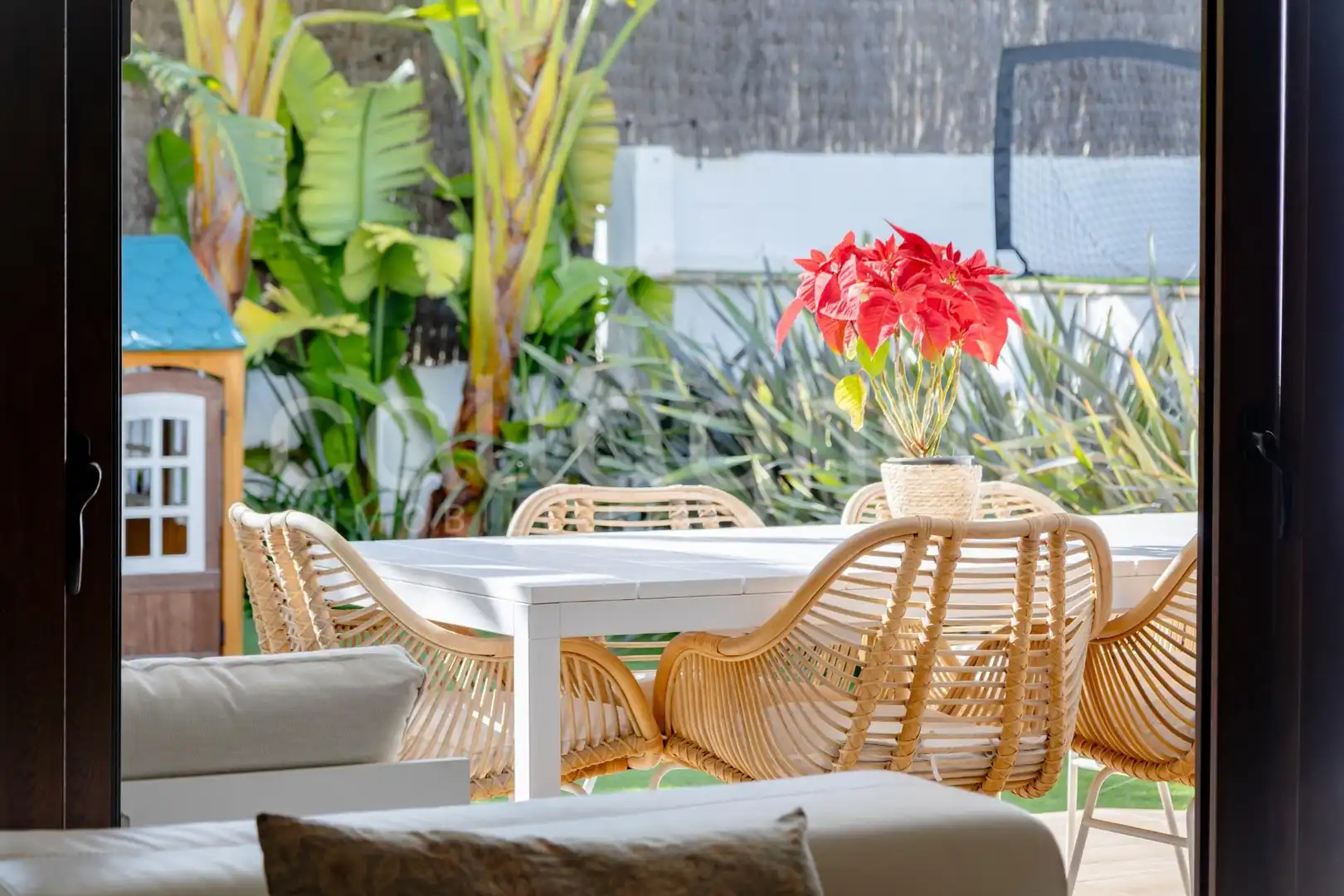 Terraza de Casa adosada en venta en Rocafort con Aire acondicionado, Calefacción y Jardín privado