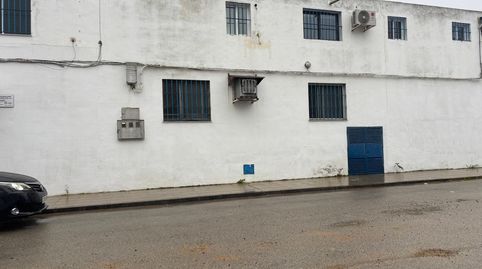 Foto 3 von Fabrikhallen zum Verkauf in Calle Albañiles, Pilas, Sevilla