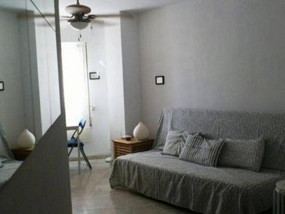 Bedroom of Study to rent in Málaga Capital  with Air Conditioner