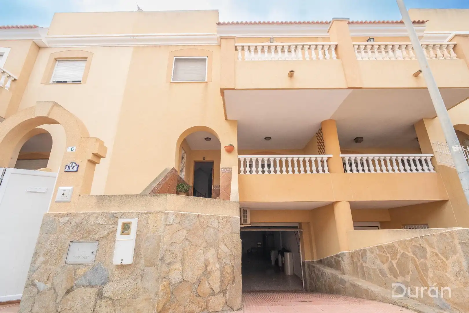 Exterior view of Detached homes for sale in Roquetas de Mar  with Air Conditioner, Heating and Terrace