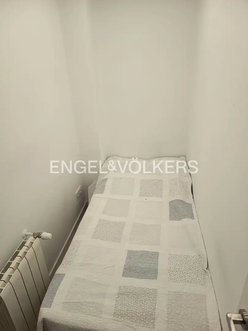Bedroom of Flat for rent in Madrid  with Air Conditioner, Heating and Parquet flooring