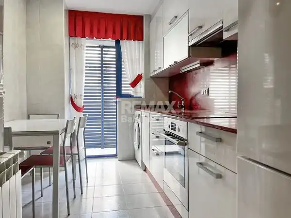 Pis amb ascensor en venda a Rúa Gaivota