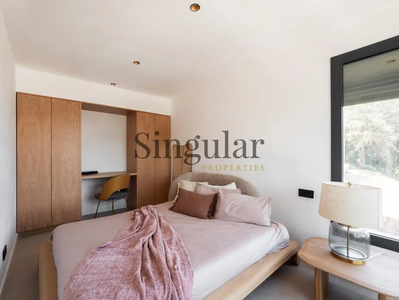 Dormitori de Casa o xalet en venda en Sant Cugat del Vallès amb Aire condicionat, Calefacció i Jardí privat