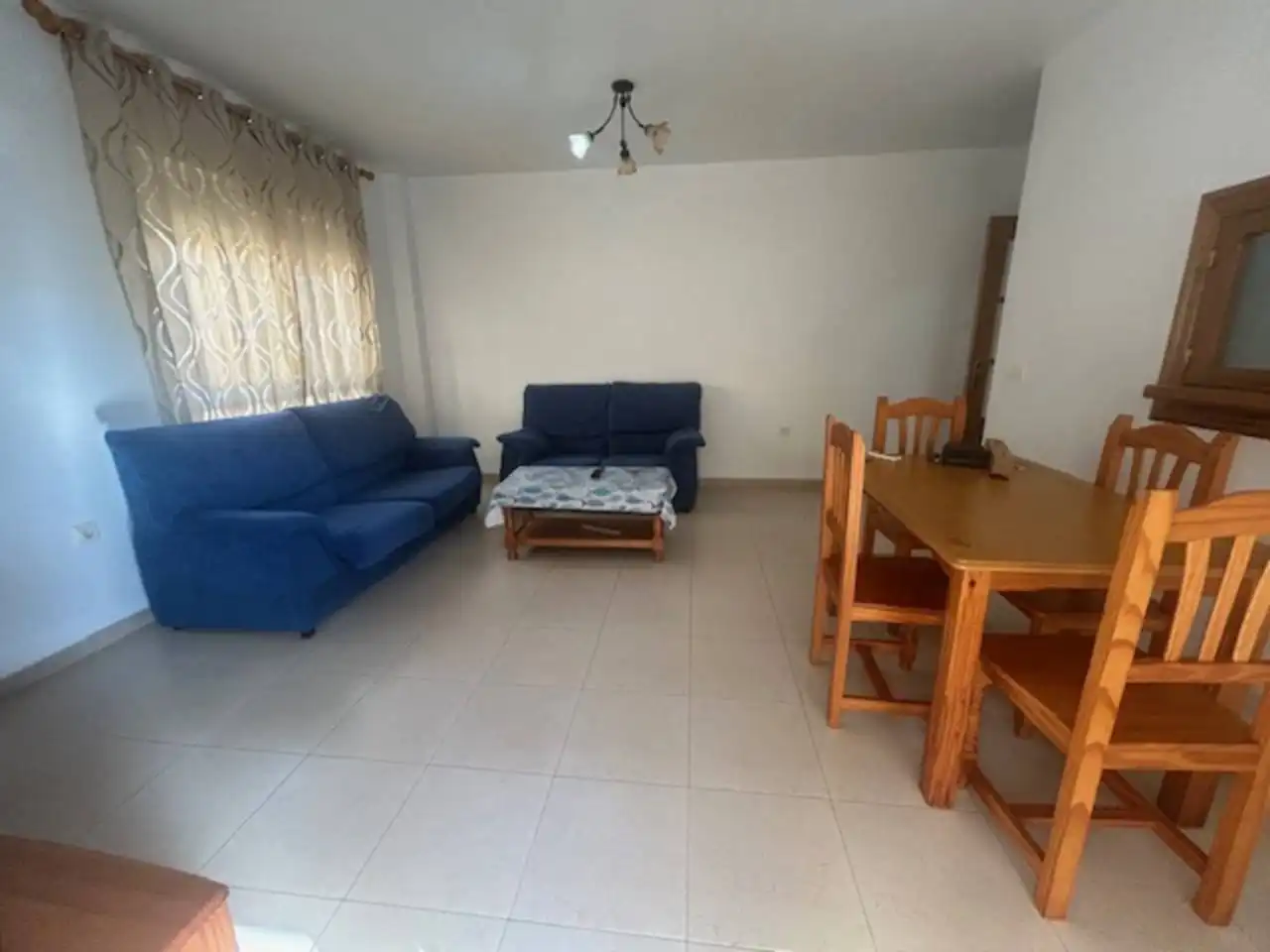 Living room of Flat for sale in Roquetas de Mar  with Air Conditioner, Terrace and Furnished