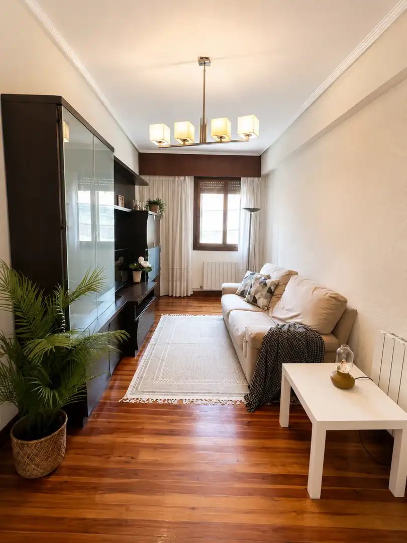 Living room of Flat for sale in Bilbao   with Heating and Terrace