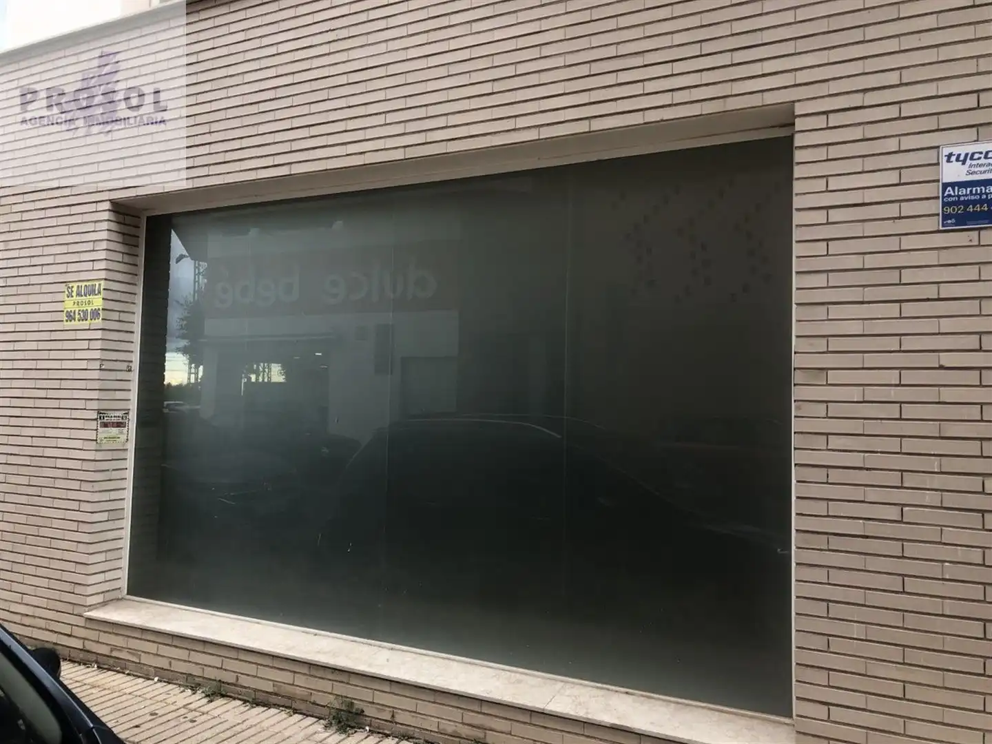 Local comercial en alquiler en Piscinas, imagen 2
