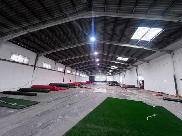 Nave industrial en Alquiler en Agua Amarga - Urbanova