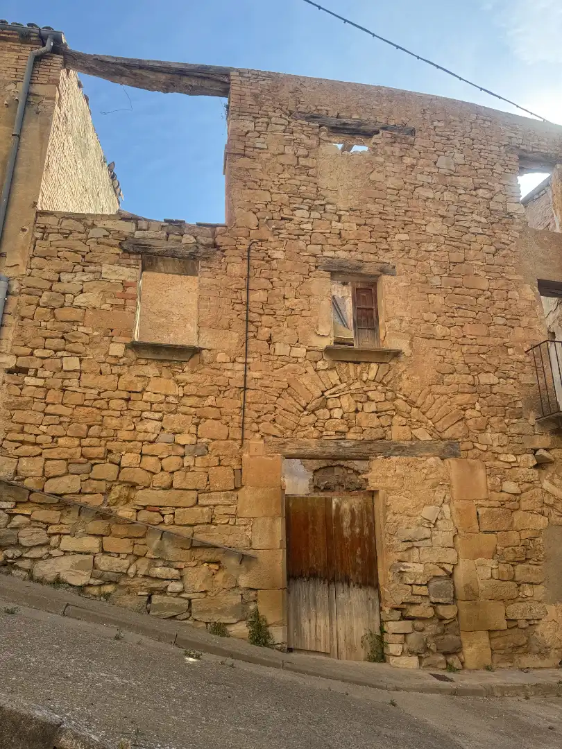 Vista exterior de Casa adosada en venta en Vallbona de Les Monges