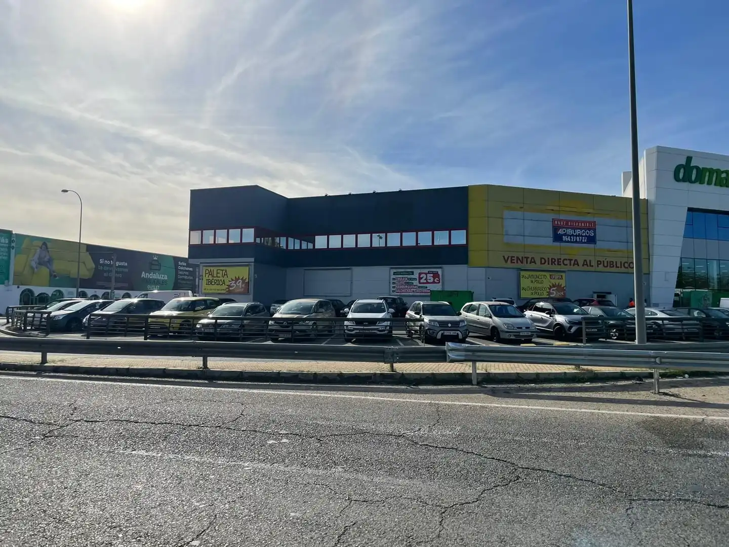 Nave industrial de alquiler en Sevilla