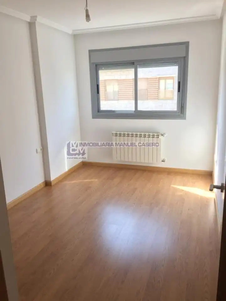 Apartments for rent in Cáceres  with Air Conditioner and Heating