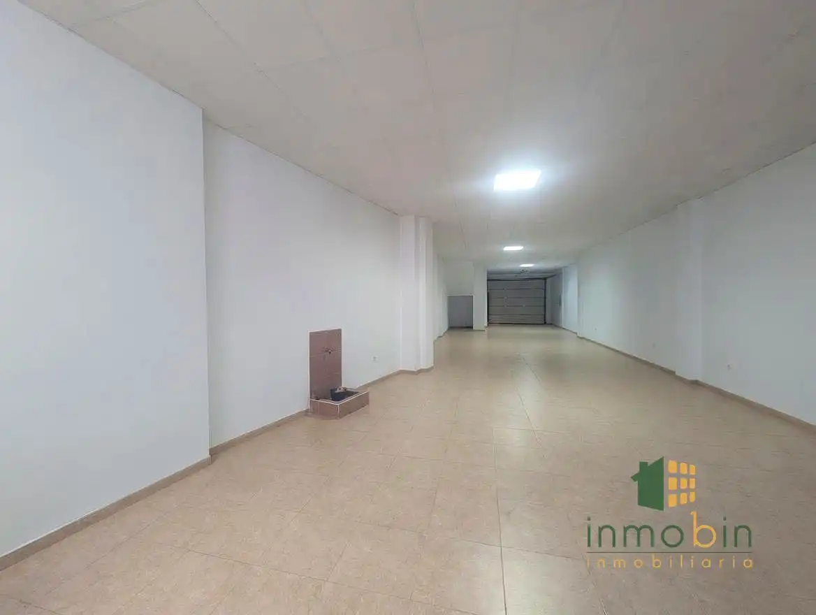 Houses for sale in Don Benito  with Air Conditioner, Heating and Terrace