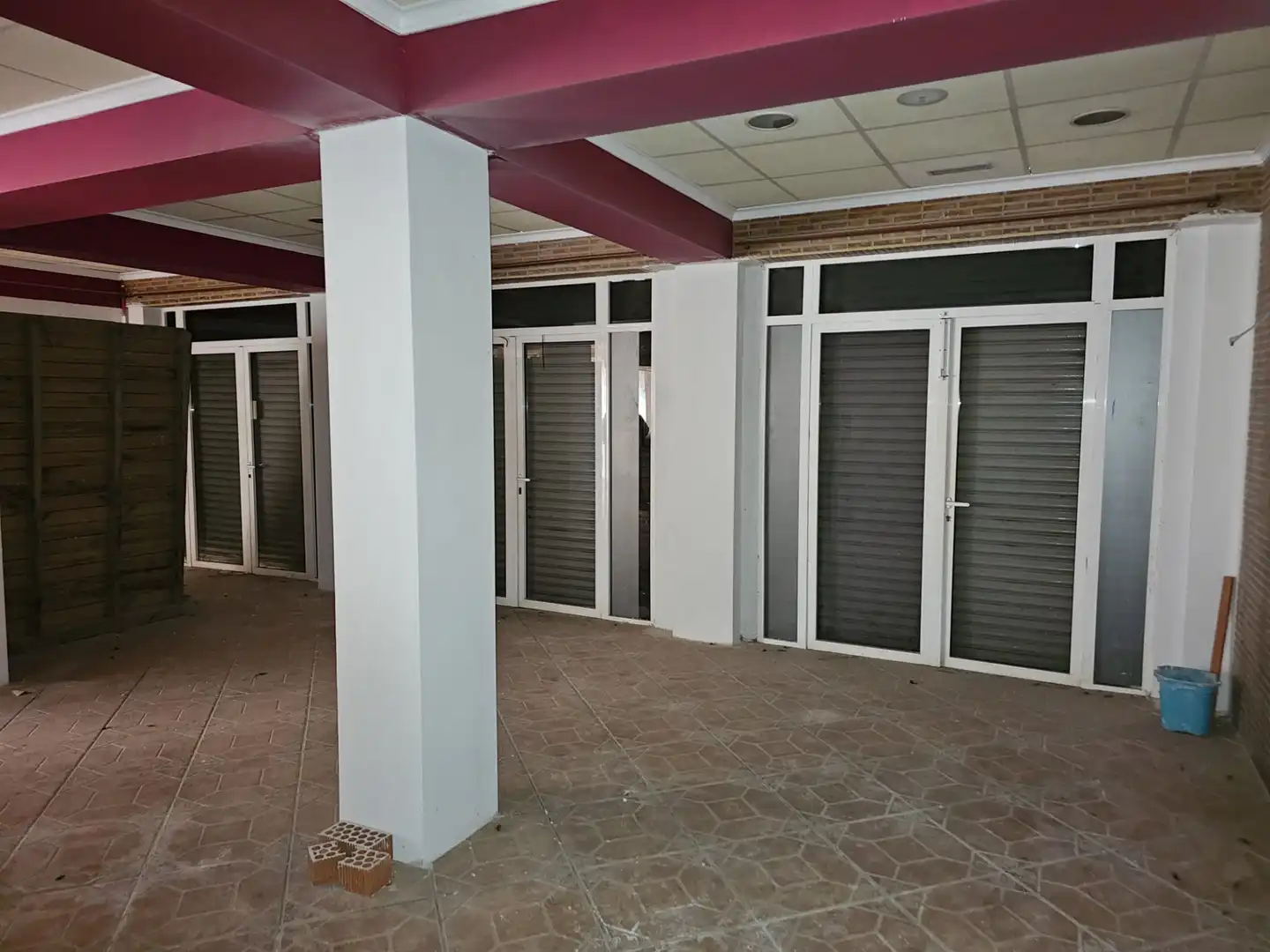 Business premises for sale in Calle Campoamor, imagen 4