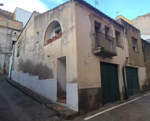 Vista exterior de Casa adosada en venda en Llançà amb TV i Balcó