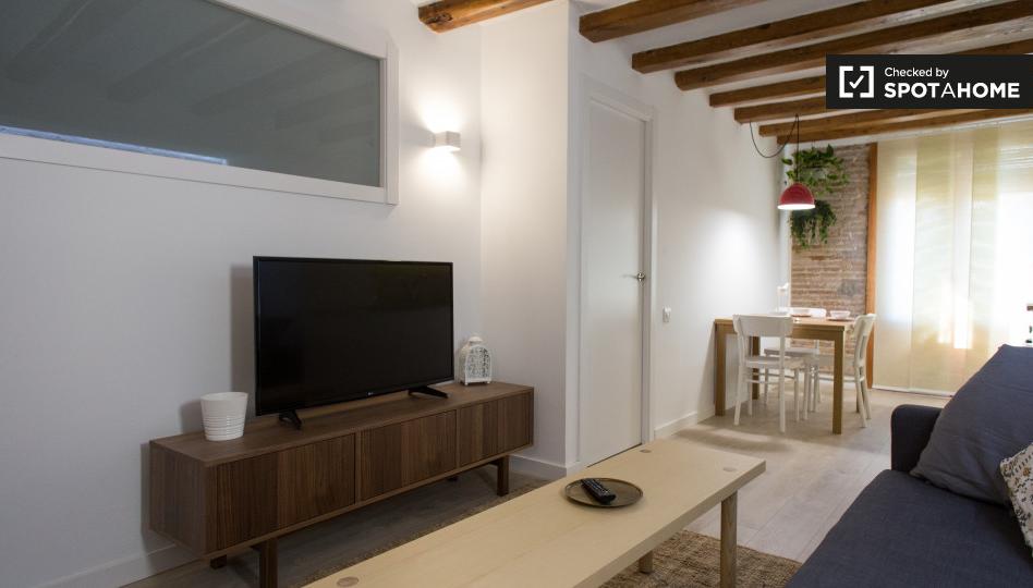 Photo 1 of Flat to rent in El Raval, Barcelona