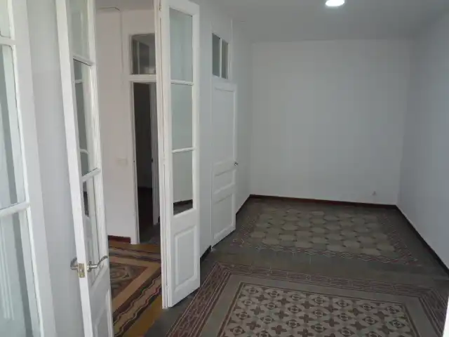 Piso de alquiler en Barcelona con Horno