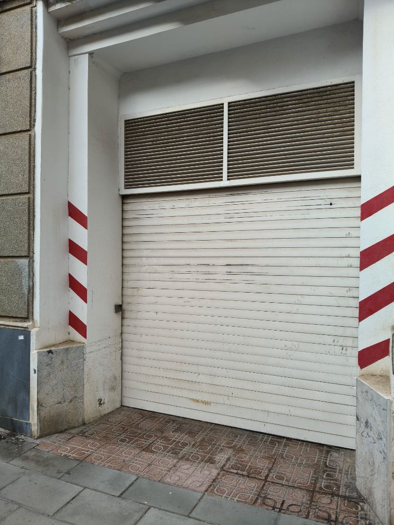 Vista exterior de Garatge de lloguer en Águilas