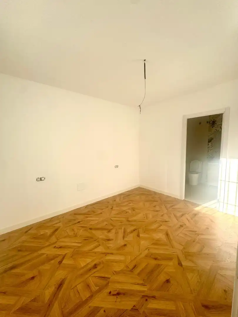 Bedroom of Buildings for sale in Torremolinos