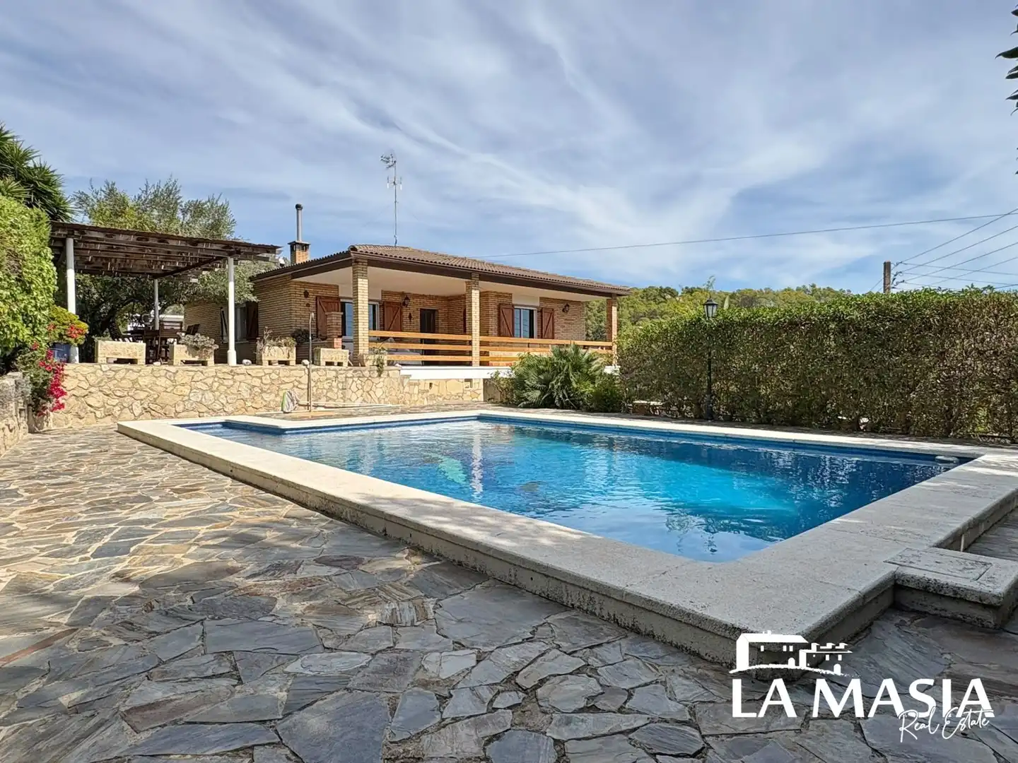 Maison avec piscine à vendre à Olivella