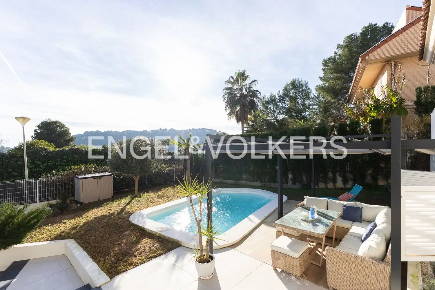 Terrassa de Casa o xalet de lloguer en Chiva amb Aire condicionat, Calefacció i Jardí privat