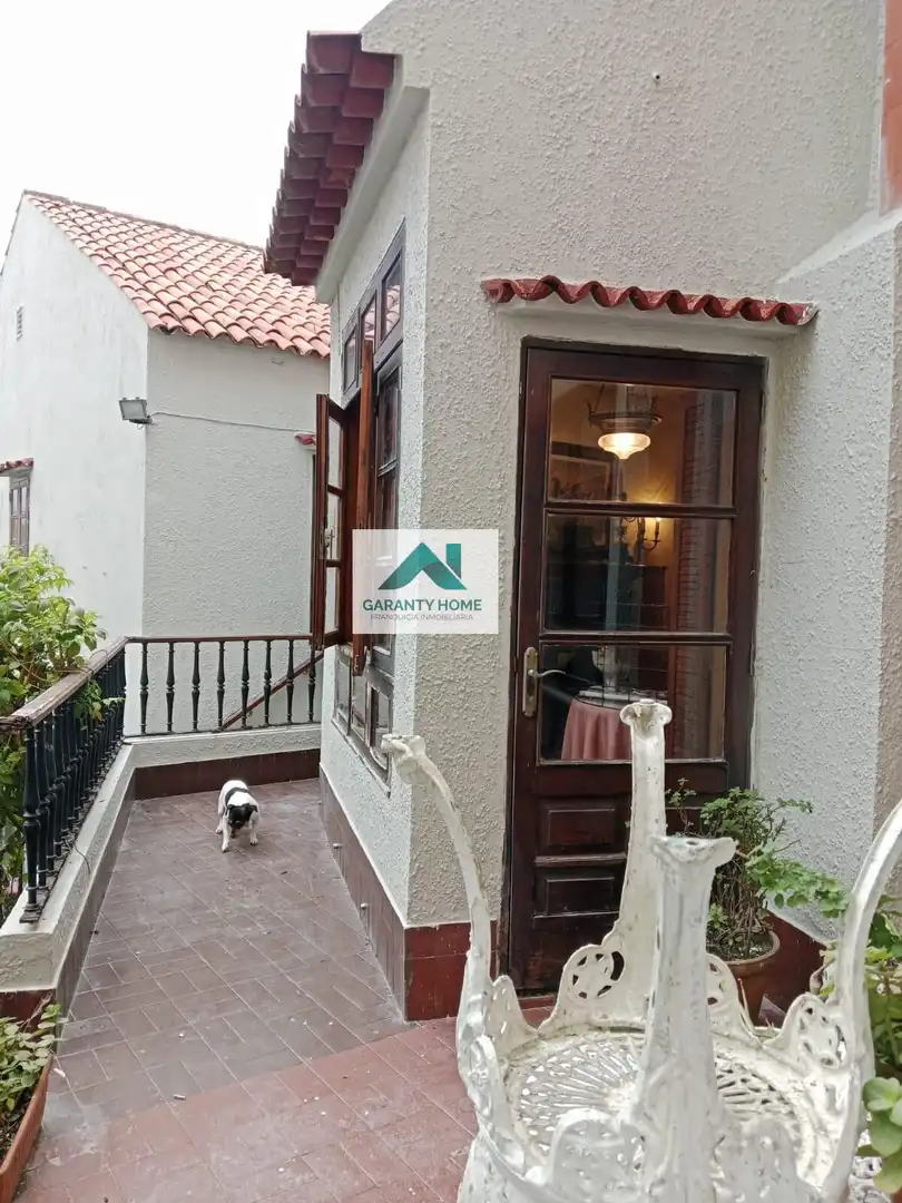 Exterior view of Houses for sale in A Illa de Arousa   with Air Conditioner, Private garden and Storage room