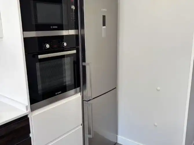 Cuina de Pis de lloguer en A Coruña Capital  amb Aire condicionat, Calefacció i Parquet