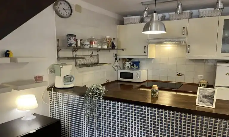 Küche von Einfamilien-Reihenhaus zum Verkauf in Empuriabrava mit Terrasse und Möbliert