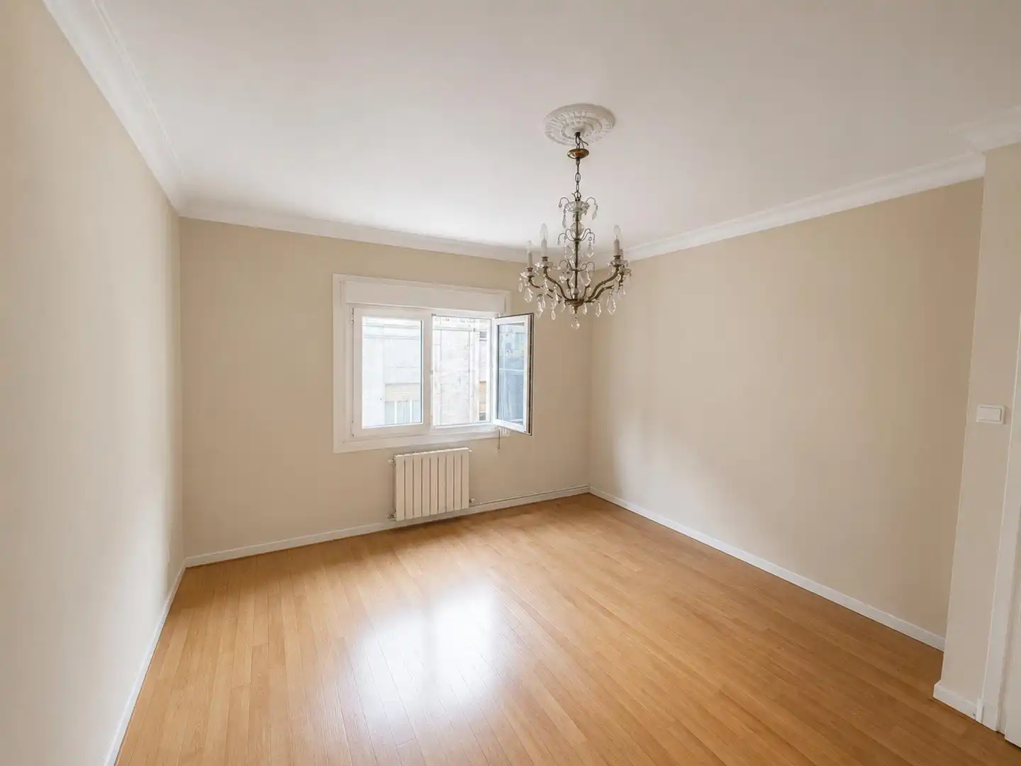 Habitación de Piso en venta en Santander con Calefacción, Terraza y Amueblado