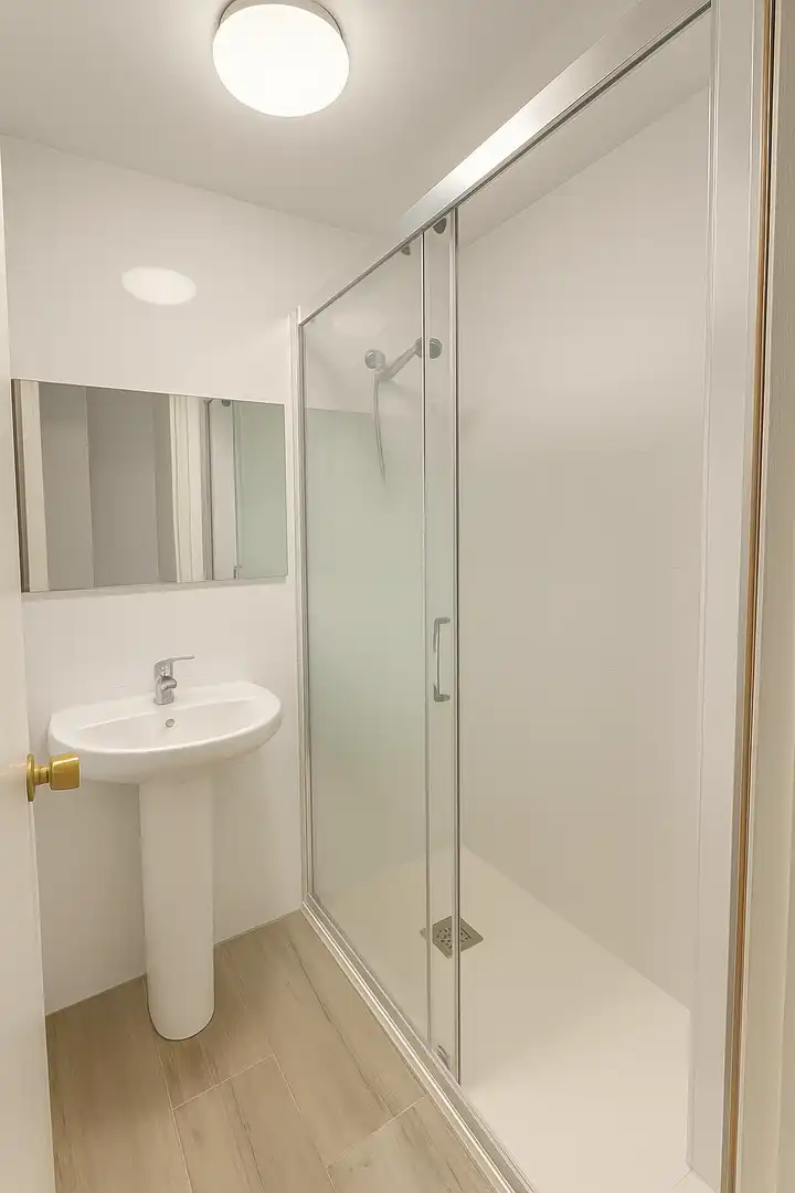 Badezimmer von Wohnung zum Verkauf in Valdemoro mit Klimaanlage