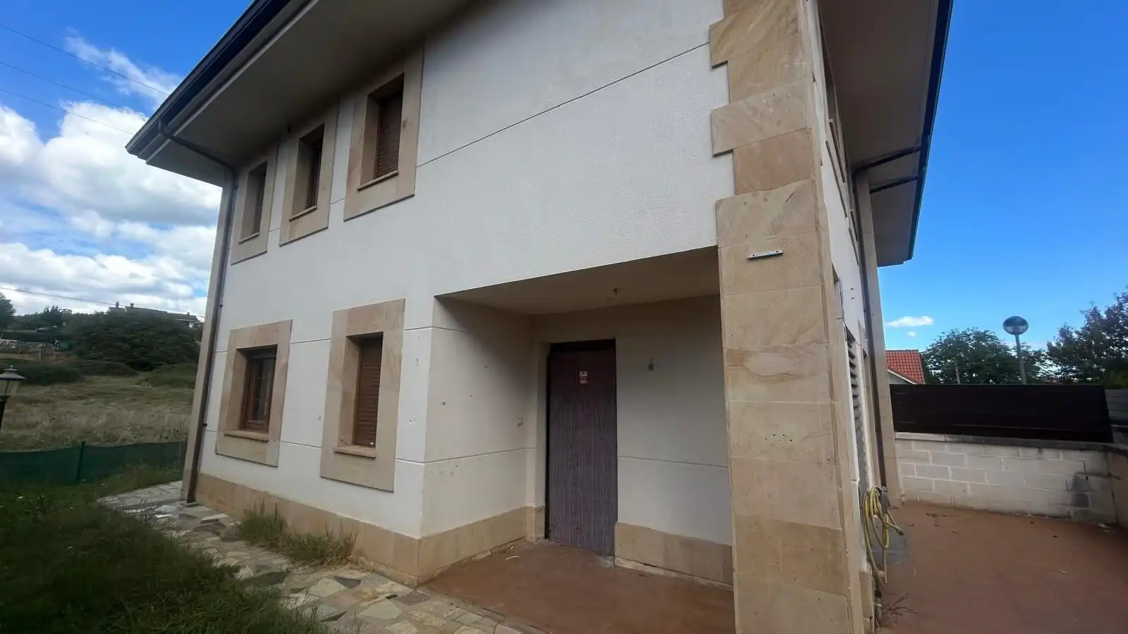 Casa bifamiliare in vendita a VILLANUEVA-MERECIA, imagen 2