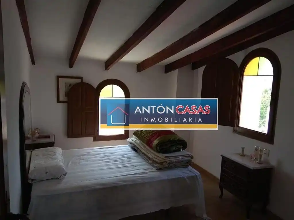 Finca rústica en venda a Novelda