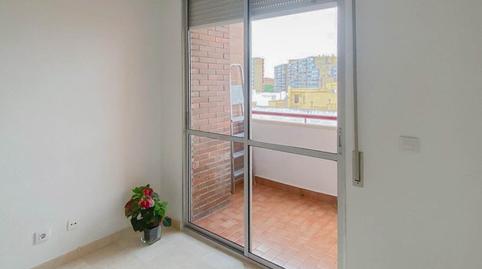 Foto 3 de Piso de alquiler en Luis Montoto, La Calzada - La Florida,  Sevilla Capital