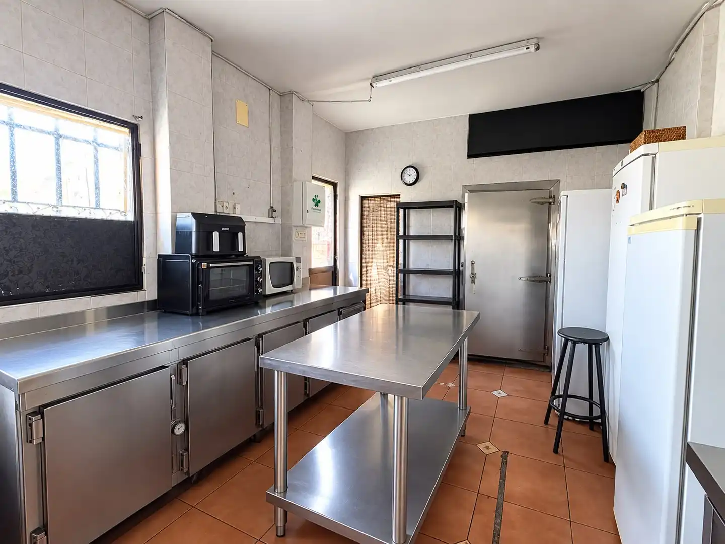 Detached house with garden for sale in Avenida de Madrid, imagen 3