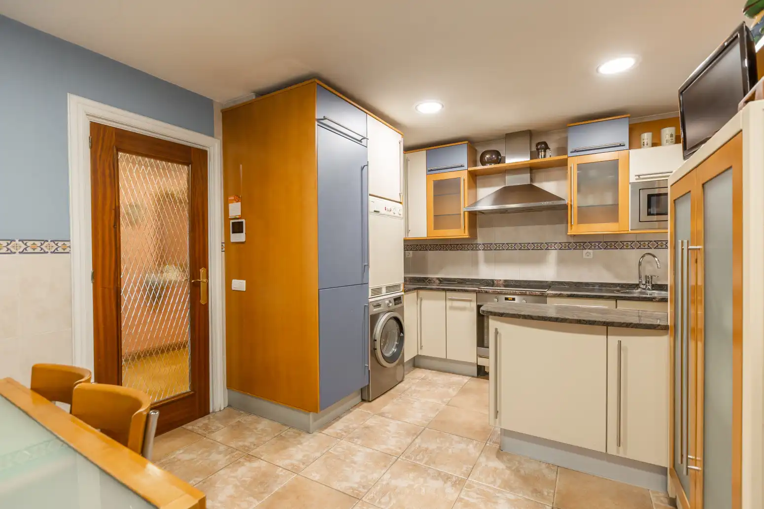 Kitchen of Flat for sale in  Pamplona / Iruña  with Heating and Terrace