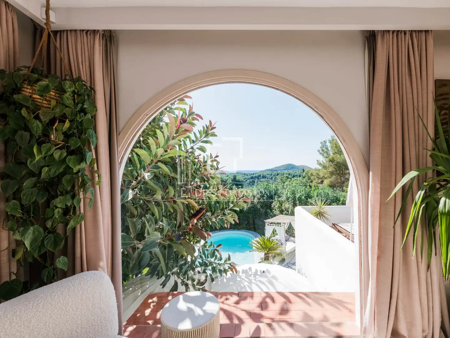 Jardí de Casa o xalet en venda en Santa Eulària des Riu amb Aire condicionat, Calefacció i Jardí privat