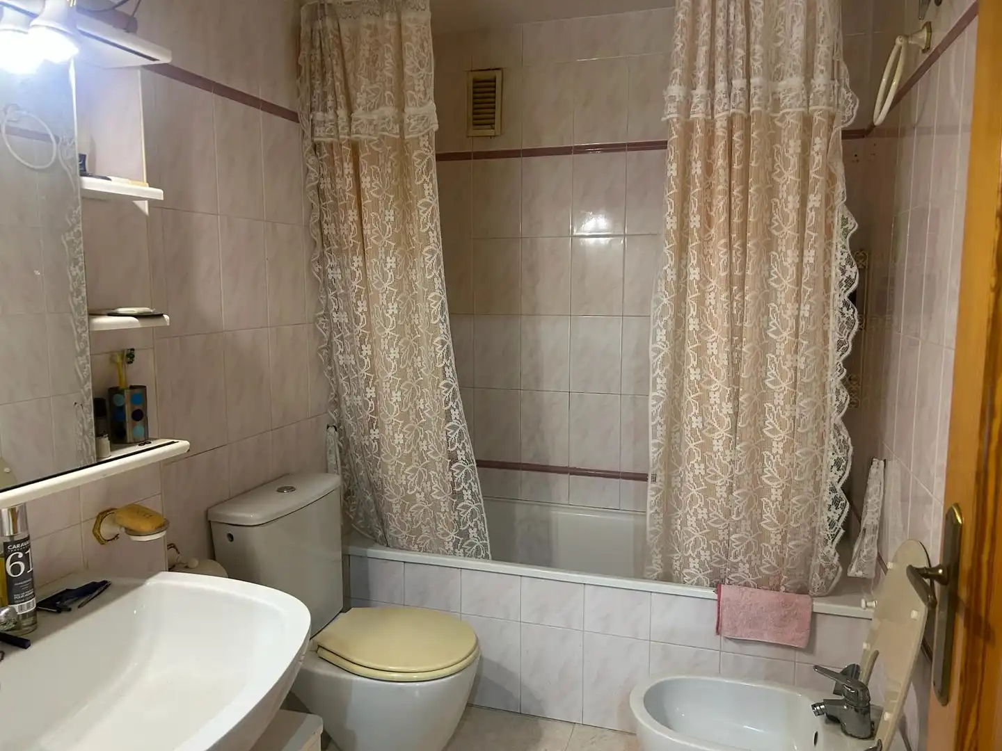 Baño de Piso en venta en Massalavés con Aire acondicionado, Amueblado y Horno