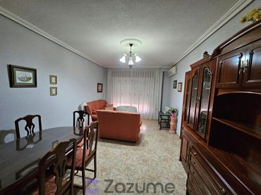 Flat with balcony to rent in C. de Pedrera Baja